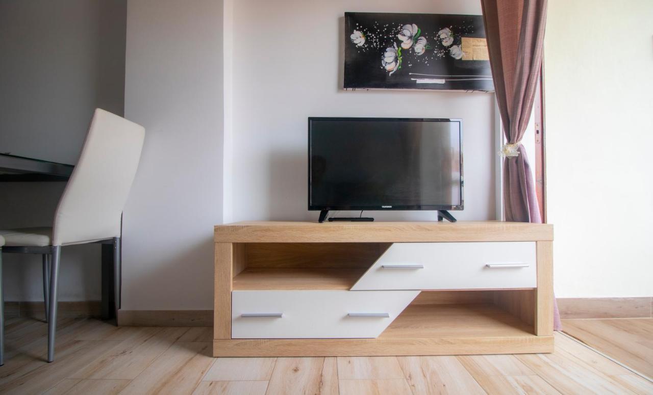 El Carmen Beach Apartment ลอส กริสเตียนอส ภายนอก รูปภาพ