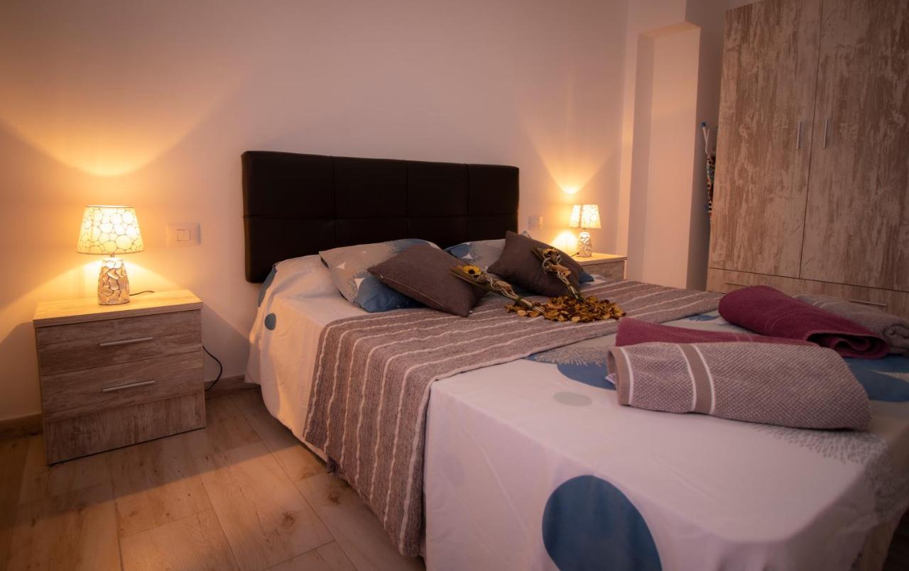 El Carmen Beach Apartment ลอส กริสเตียนอส ภายนอก รูปภาพ