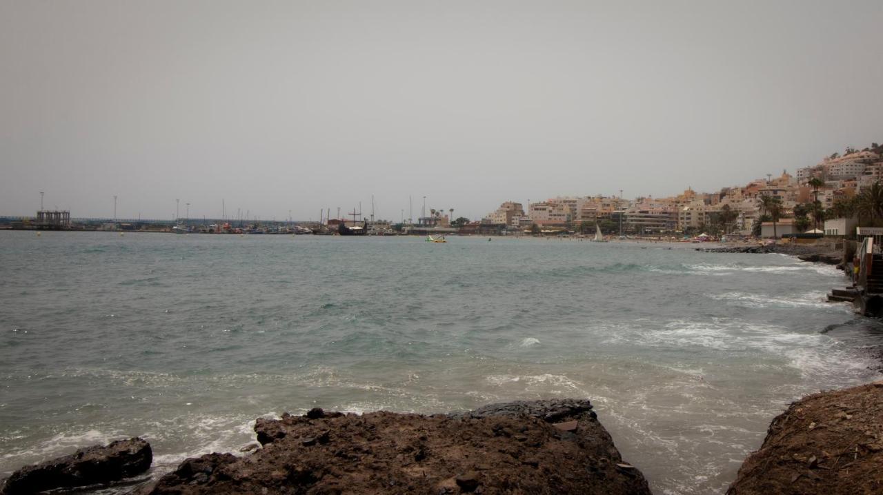 El Carmen Beach Apartment ลอส กริสเตียนอส ภายนอก รูปภาพ