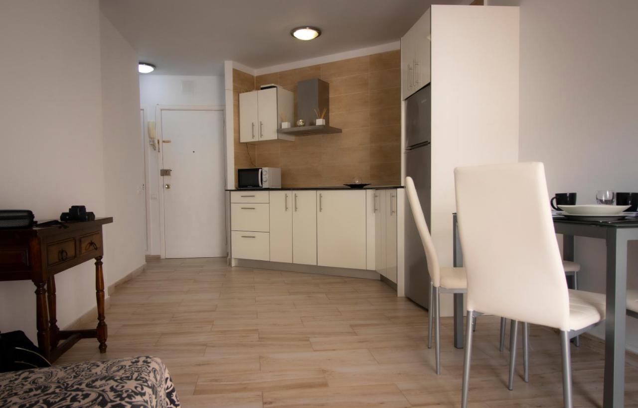 El Carmen Beach Apartment ลอส กริสเตียนอส ภายนอก รูปภาพ